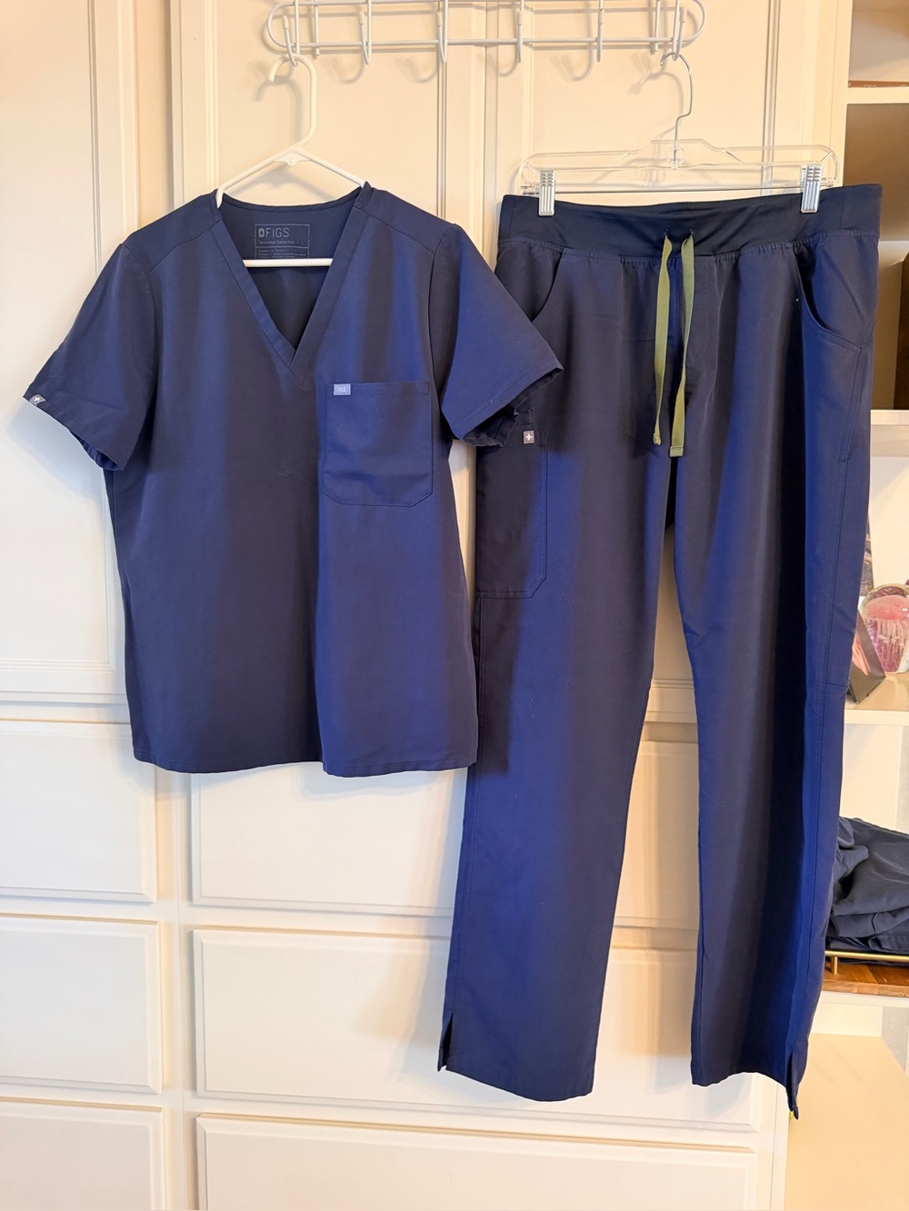 Figs Blue scrub set Top Katrina large and bottoms large tall Cade
